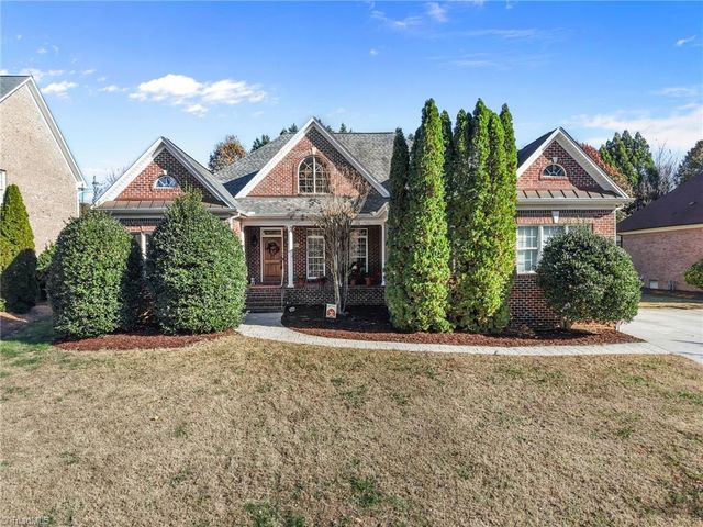 2403 North Beech Lane, Greensboro, NC 27455