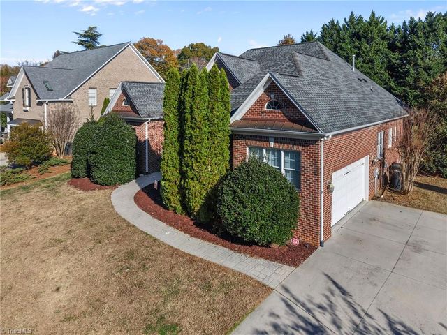 2403 North Beech Lane, Greensboro, NC 27455