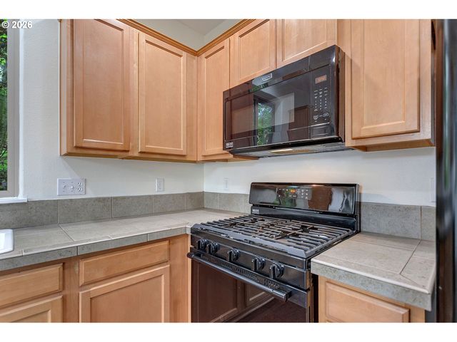 1457 Sw EDGEFIELD MEADOWS Ter, Troutdale, OR 97060