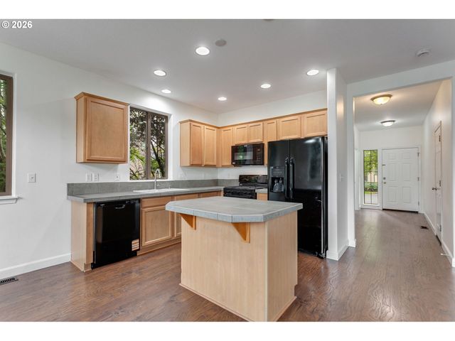 1457 Sw EDGEFIELD MEADOWS Ter, Troutdale, OR 97060