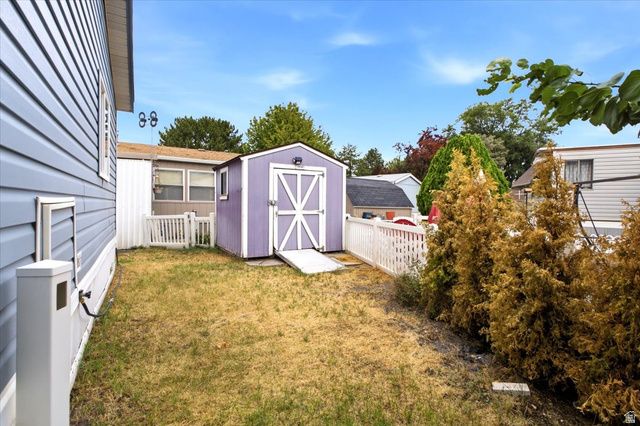 1580 W INDIAN SUMMER DR DR, Salt Lake City, UT 84116