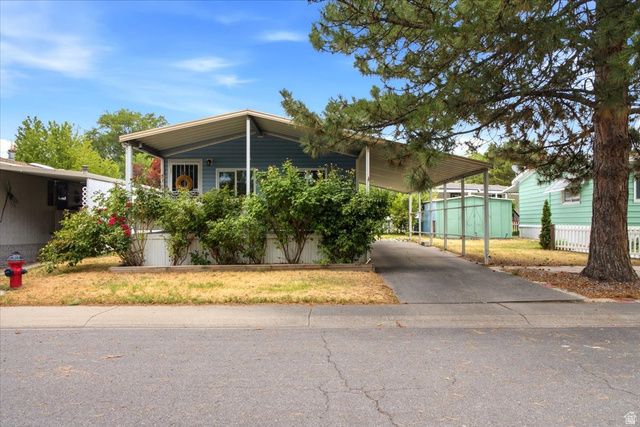 1580 W INDIAN SUMMER DR DR, Salt Lake City, UT 84116