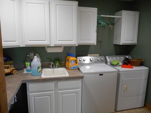 1287 56th Avenue, Zeeland Twp, MI 49464