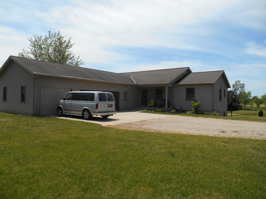 1287 56th Avenue, Zeeland Twp, MI 49464
