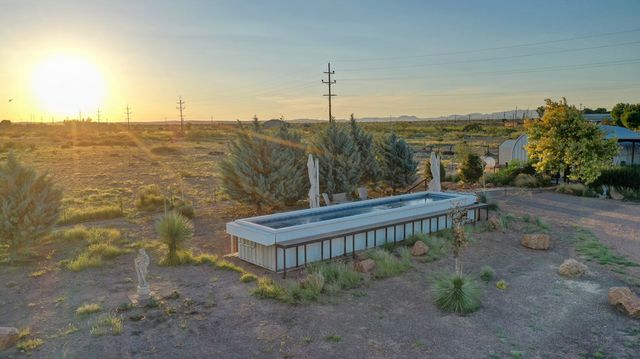 990 Antelope Hills Rd, Marfa, TX 79843