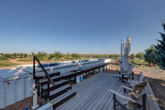 990 Antelope Hills Rd, Marfa, TX 79843