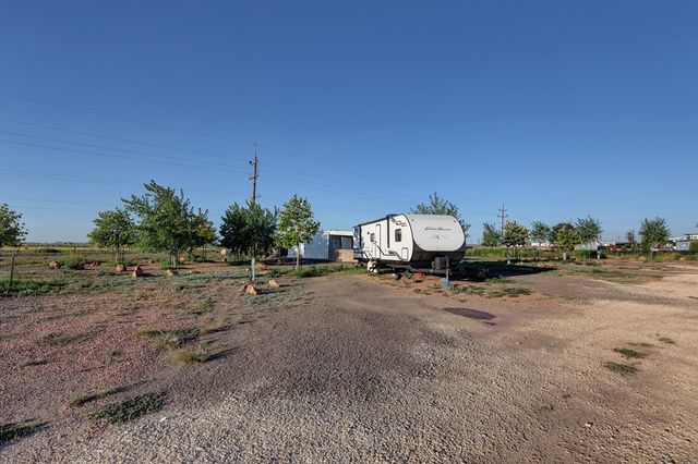 990 Antelope Hills Rd, Marfa, TX 79843