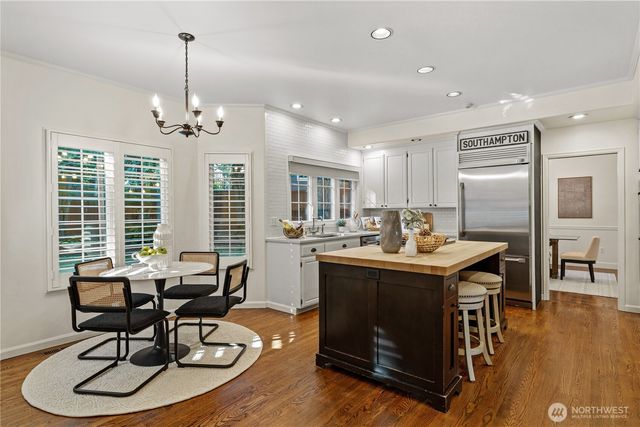 23837 SE 45th Street, Sammamish, WA 98029