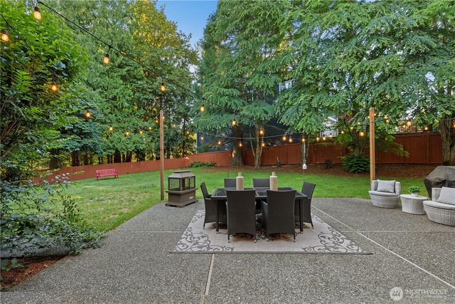 23837 SE 45th Street, Sammamish, WA 98029