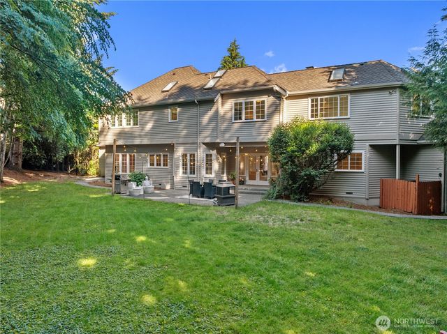 23837 SE 45th Street, Sammamish, WA 98029