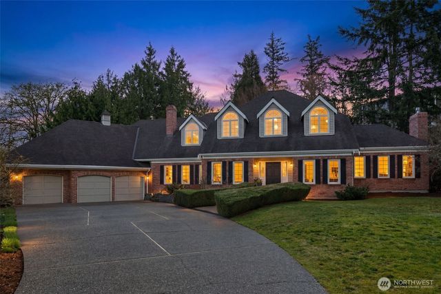 23837 SE 45th Street, Sammamish, WA 98029
