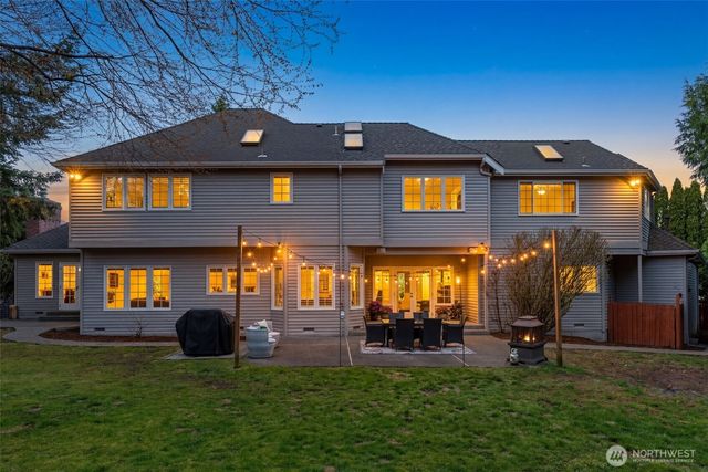 23837 SE 45th Street, Sammamish, WA 98029
