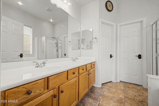 42823 N COURAGE Trail, Anthem, AZ 85086
