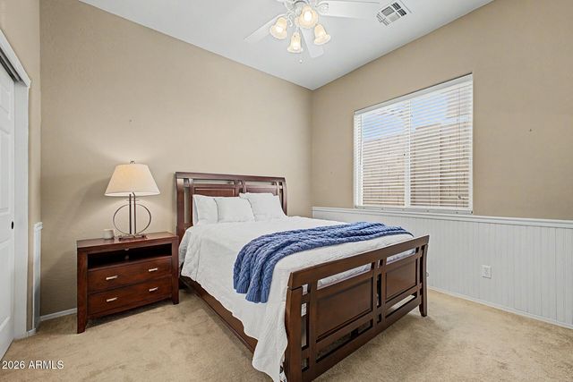 42823 N COURAGE Trail, Anthem, AZ 85086