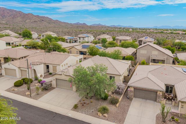 42823 N COURAGE Trail, Anthem, AZ 85086