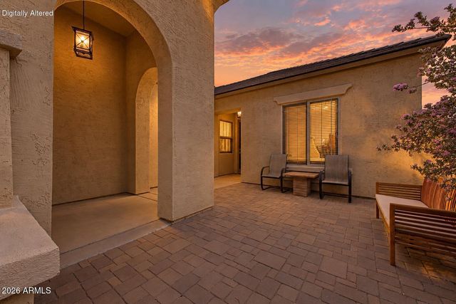 42823 N COURAGE Trail, Anthem, AZ 85086