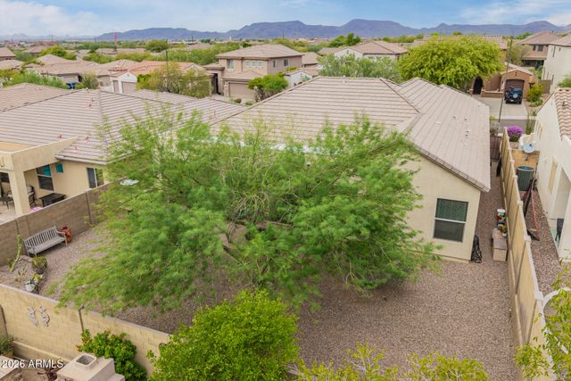 42823 N COURAGE Trail, Anthem, AZ 85086