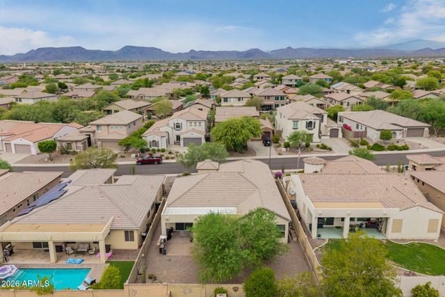 42823 N COURAGE Trail, Anthem, AZ 85086