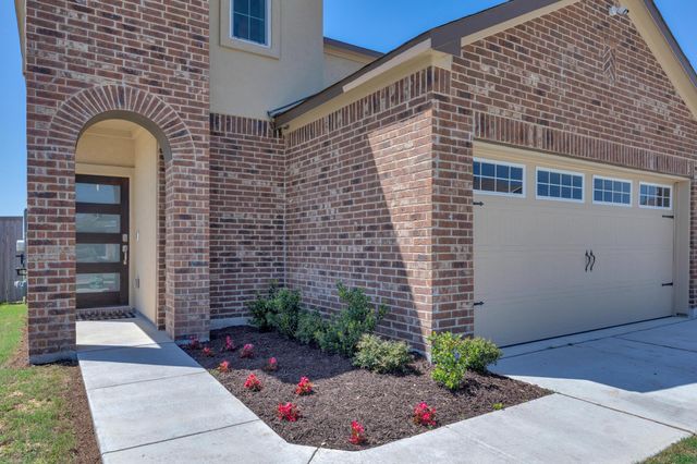 201 Canley LOOP, Hutto, TX 78634