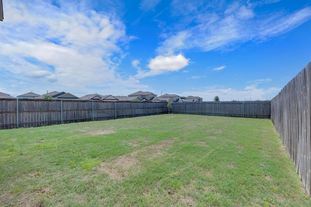 201 Canley LOOP, Hutto, TX 78634