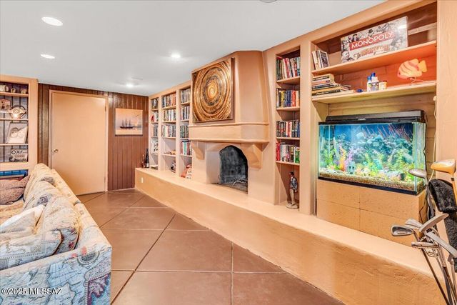 4390 N Camino Vinorama, Tucson, AZ 85750