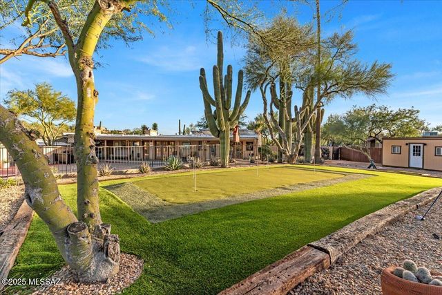 4390 N Camino Vinorama, Tucson, AZ 85750