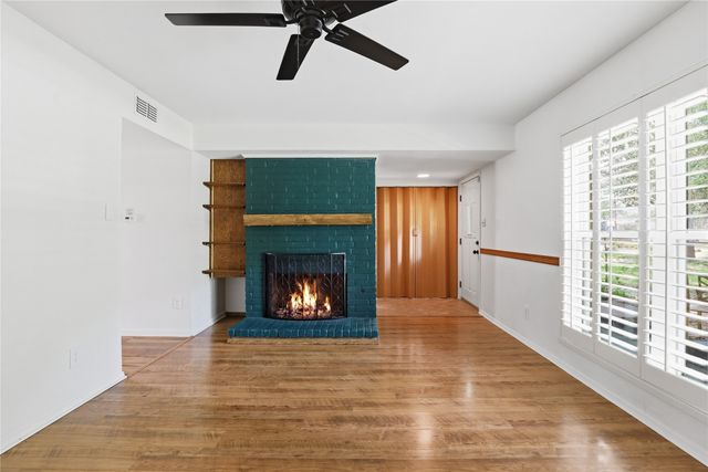 306 Westview Terrace, Arlington, TX 76013