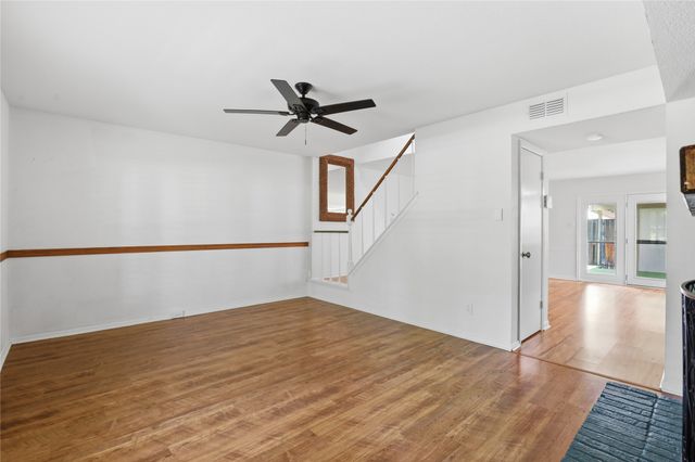306 Westview Terrace, Arlington, TX 76013