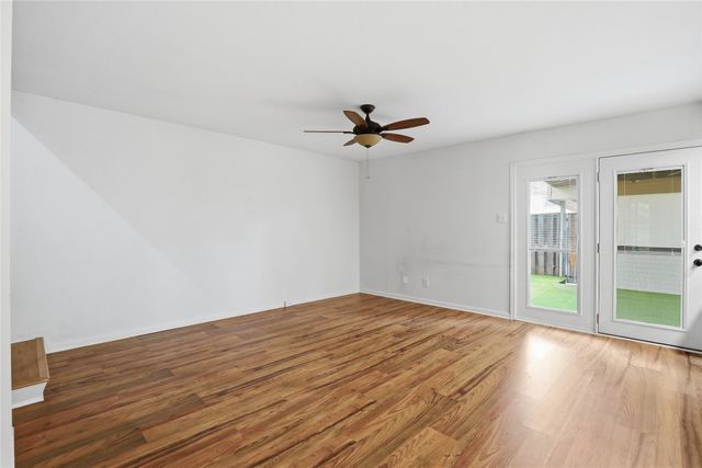 306 Westview Terrace, Arlington, TX 76013