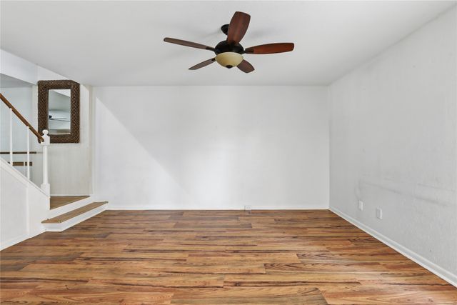 306 Westview Terrace, Arlington, TX 76013