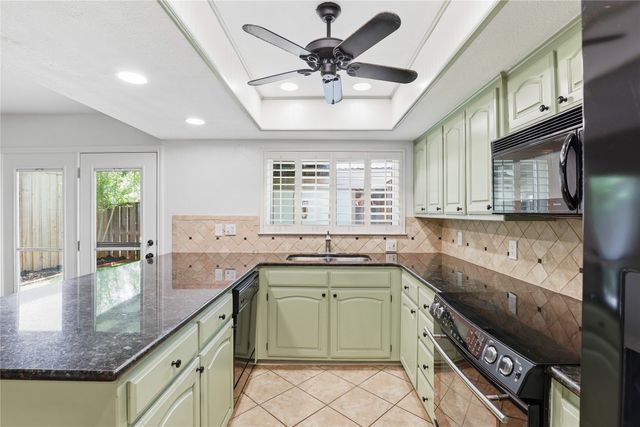 306 Westview Terrace, Arlington, TX 76013