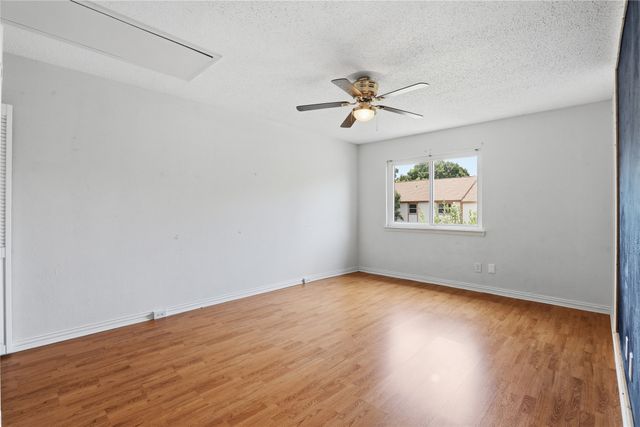 306 Westview Terrace, Arlington, TX 76013