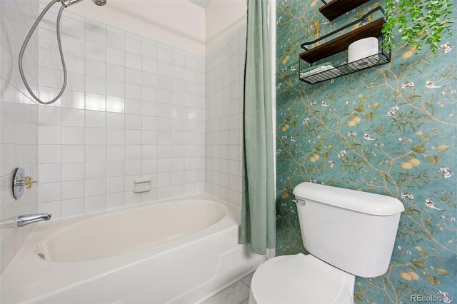 7474 S Alkire Street 301, Littleton, CO 80127