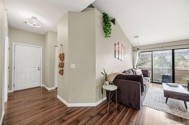 7474 S Alkire Street 301, Littleton, CO 80127