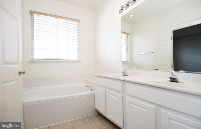 603 GAITHER RD, Rockville, MD 20850