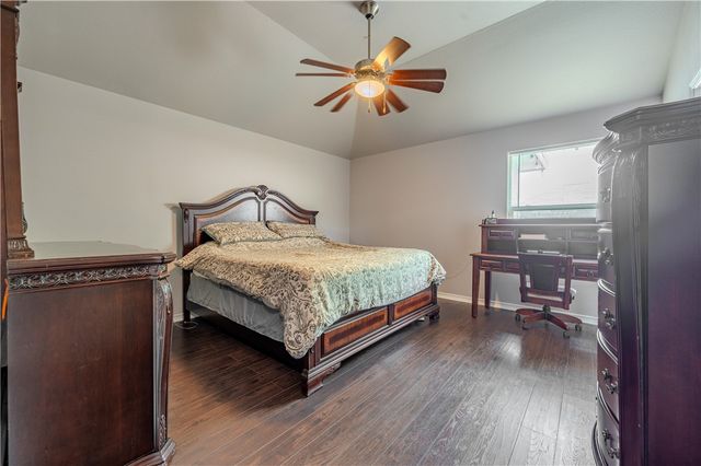 7405 Russ, Corpus Christi, TX 78414