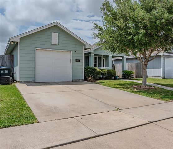 7405 Russ, Corpus Christi, TX 78414