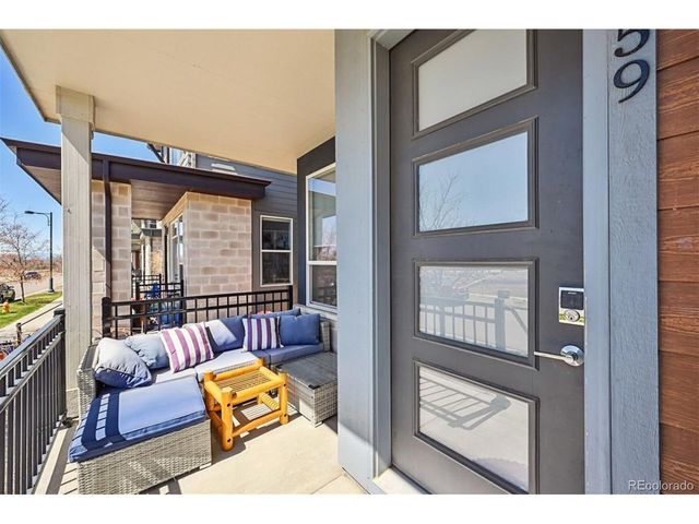 11059 E 25th Dr, Aurora, CO 80010