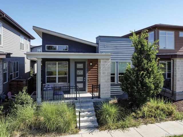 11059 E 25th Dr, Aurora, CO 80010