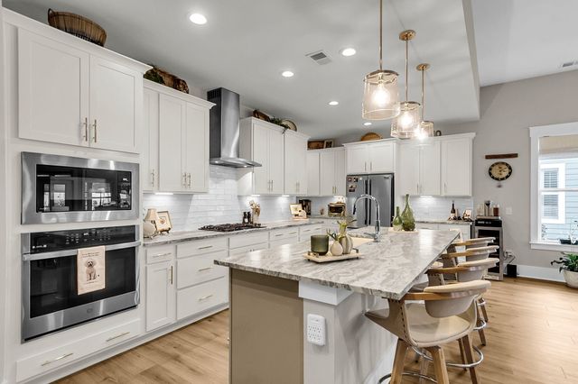 5004 Song Sparrow Way, Summerville, SC 29483