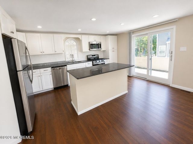 57 Shore Avenue, Manahawkin, NJ 08050