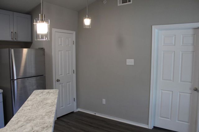 6108 Abrams Road 527, Dallas, TX 75231