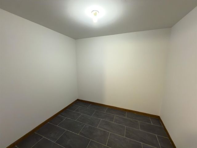 200 SW 11th St, Minot, ND 58701