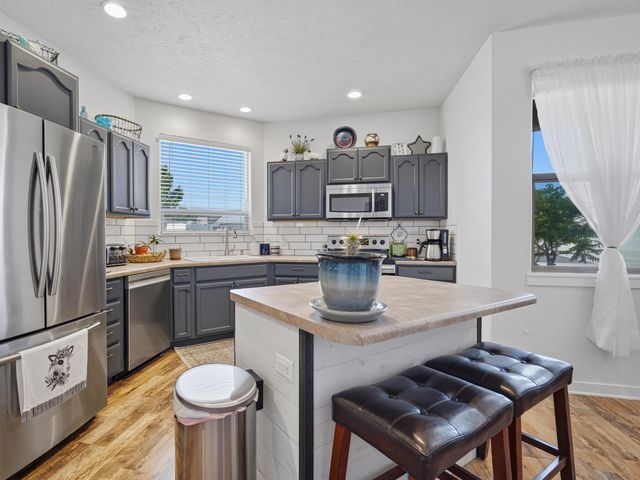 2995 Golden Hawk Way, Grand Junction, CO 81503