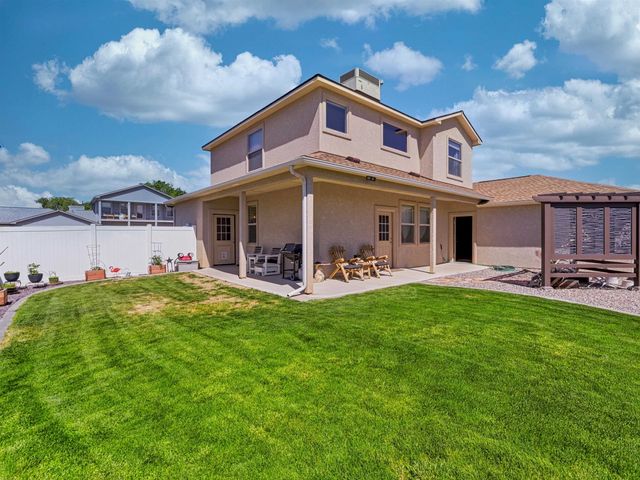 2995 Golden Hawk Way, Grand Junction, CO 81503