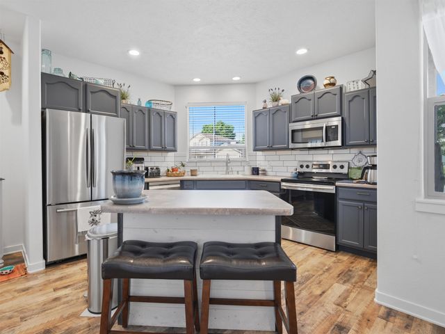 2995 Golden Hawk Way, Grand Junction, CO 81503