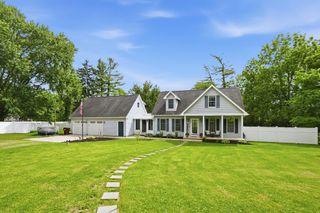 198 E Downey Drive 198 E Downey Drive, Springfield, OH 45504