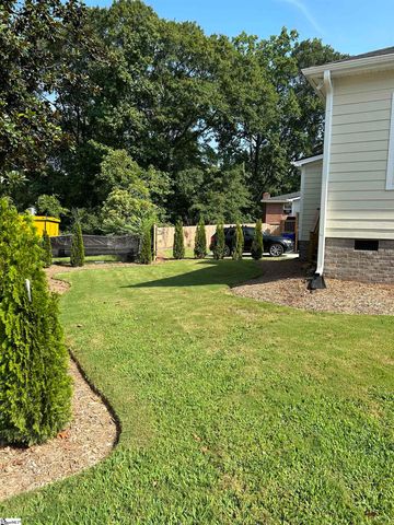 402 Prosperity Avenue, Greenville, SC 29605
