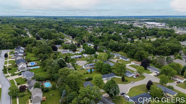2864 Mustang Court, Grand Rapids, MI 49525