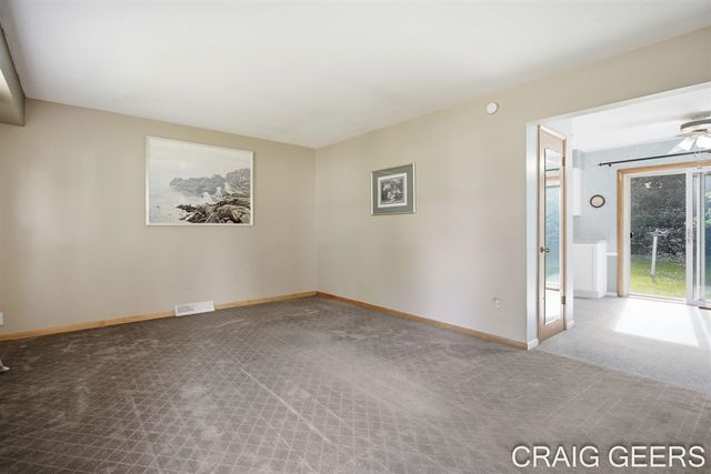 2864 Mustang Court, Grand Rapids, MI 49525